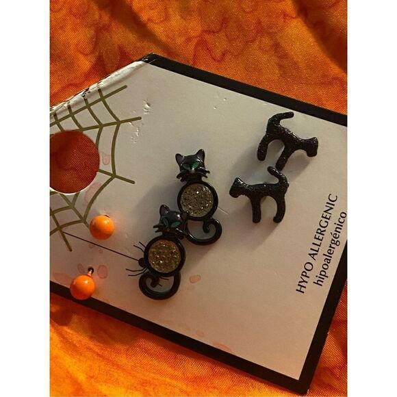NWOT Halloween Earrings  - Picture 3 of 3